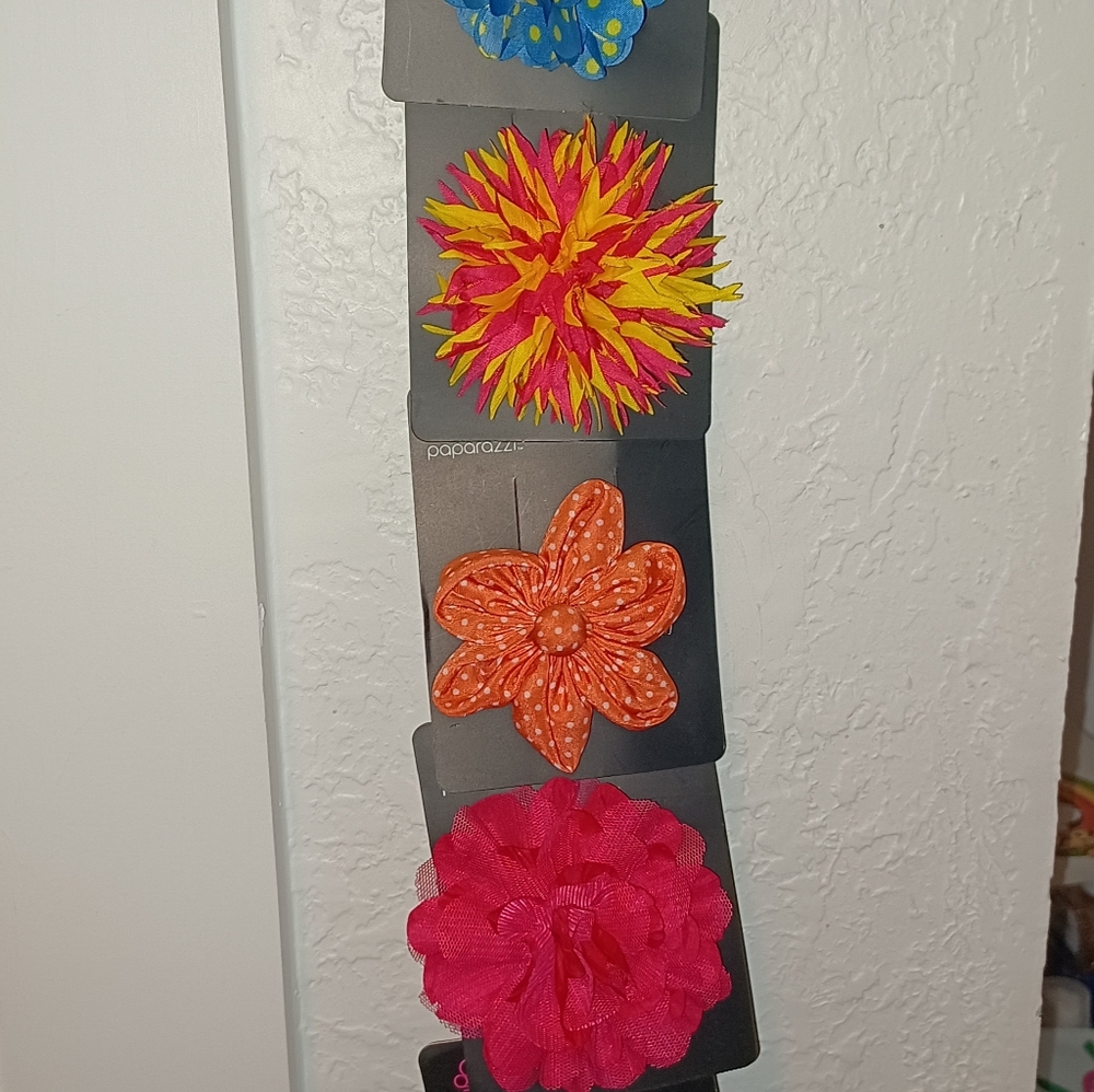 Hair clips
